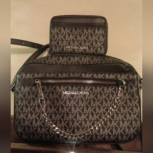 Michael Kors Black and Gray Crossbody Bag